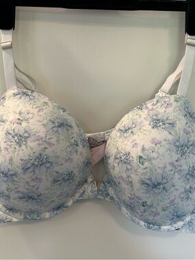 Victoria's Secret Pastel Floral Light Blue & White Push Up Bra